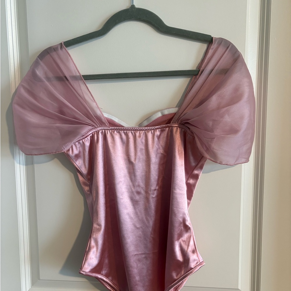 Elegant Pink Satin Bodysuit - Picture 3 of 3
